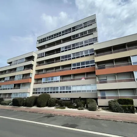 Apartamento Facing South, Magnificent 180 Degree View Facing The Sea *